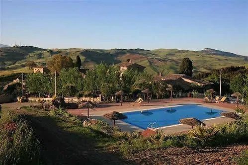 Farm stay Agriturismo Monaco Di Mezzo Resuttano Italy